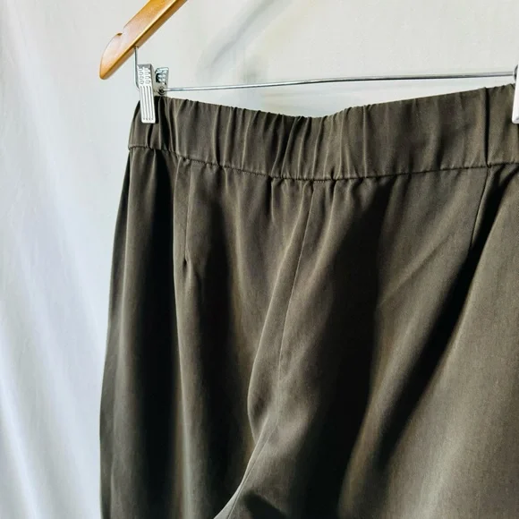 Eileen Fisher Army Green Ankle Zip Jogger Pants - Picture 7 of 11